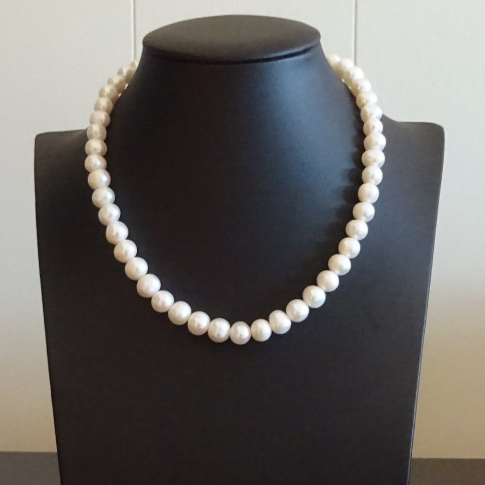 Fresh Water Pearl Necklace